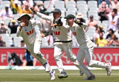 Australia beat England by 82 runs to win third Test and retain Ashes