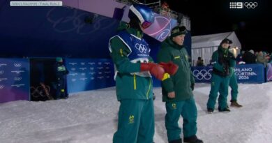 James lays down gauntlet James lays down gauntlet