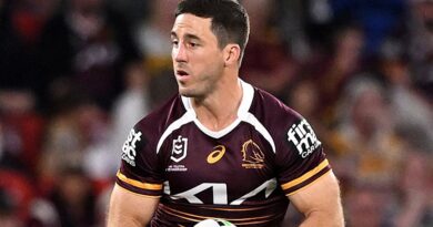 World Club Challenge LIVE: Hull KR stun soft Broncos with slew of tries as stunning upset looms World Club Challenge LIVE: Hull KR stun soft Broncos with slew of tries as stunning upset looms