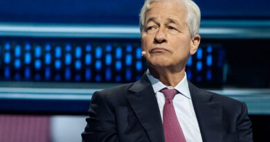 JPMorgan Chase reins in lending to private credit firms after marking down software loans