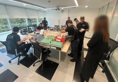 Police building case against fugitive swindlers Ben Smith and wife Police building case against fugitive swindlers Ben Smith and wife