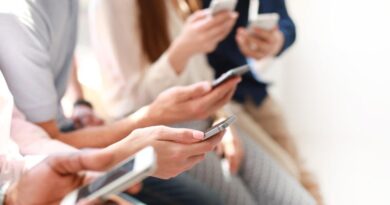 War seen unlikely to disrupt internet services in Thailand