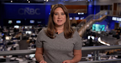 Clock ticks on Spirit Airlines as bondholders weigh Trump bailout. Here’s what could happen next