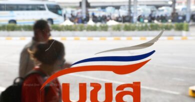 State bus operator freezes fares, deploys 7,700 buses for Songkran State bus operator freezes fares, deploys 7,700 buses for Songkran