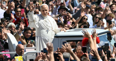 Trump blasts Pope Leo for criticism of U.S. foreign policy