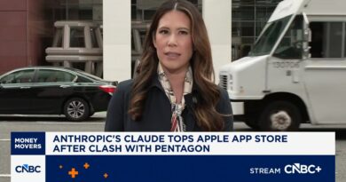 Vibe check from inside one of AI industry’s main events: ‘Claude mania’ Vibe check from inside one of AI industry’s main events: ‘Claude mania’