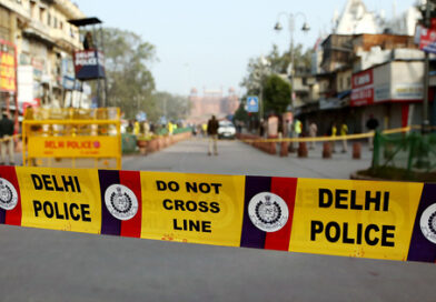 Delhi Police head constable arrested for taking Rs 50,000 bribe, probe on Delhi Police head constable arrested for taking Rs 50,000 bribe, probe on