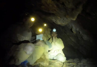 Rescuers free one of seven trapped in Laos cave
