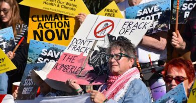 Unlikely allies and ‘blackmail’ claims as WA premier raises spectre of fracking the Kimberley