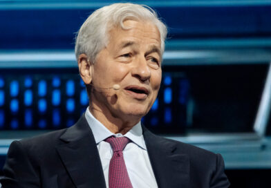 JPMorgan Chase unveils $50 billion buyback, Goldman Sachs raises dividend after Fed stress test