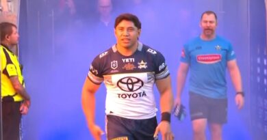 Taumalolo honoured for 300th game