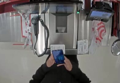 Inside the Chinese fraud rings stealing billions from banks and retailers Inside the Chinese fraud rings stealing billions from banks and retailers