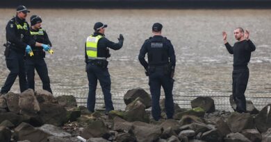 No sandwich, no bail: Accused Bolte Bridge graffiti vandal remanded after eight-hour stand-off