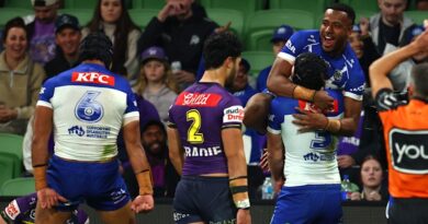 NRL LIVE updates: Kikau sets up Crichton as Bulldogs finally take control against Storm