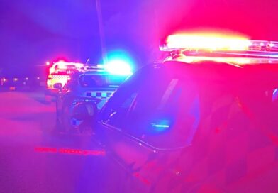 Police officer shot, rushed to hospital as suburb locked down Police officer shot, rushed to hospital as suburb locked down