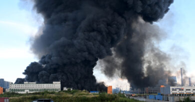 Russian attack cuts power to around 150,000 in Ukraine’s north as Kyiv hits missile, oil facilities Russian attack cuts power to around 150,000 in Ukraine’s north as Kyiv hits missile, oil facilities