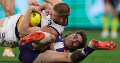 AFL LIVE: ‘Flagmantle’ too good in fightback victory over Crows as top-six spots open up
