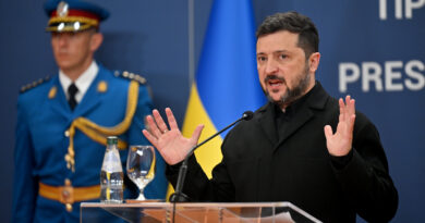 Zelenskyy warns Putin is preparing for escalation by bringing in North Korean military equipment
