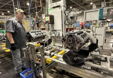 GM touts new V-8 engines in revived ‘truck wars’ with Ford, Ram amid lackluster EV sales GM touts new V-8 engines in revived ‘truck wars’ with Ford, Ram amid lackluster EV sales