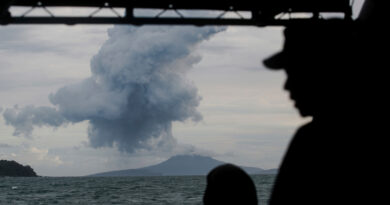 Indonesia searches for boat that went missing near Anak Krakatau volcano