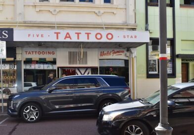 Local tattoo shop bracing for long night as Dockers fans chase inaugural premiership ink Local tattoo shop bracing for long night as Dockers fans chase inaugural premiership ink
