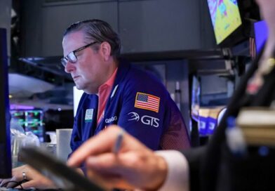 ASX set to slide, Wall Street retreats as bond yields, oil prices rebound