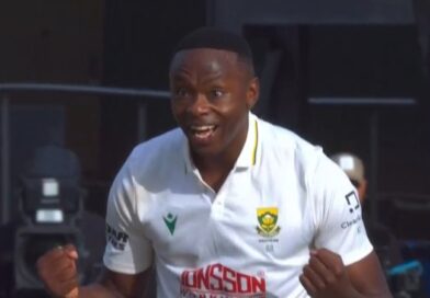 Aussies crumble to South Africa
