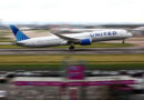 United Airlines slashes 2026 profit outlook on fuel prices, but travelers keep booking despite higher fares